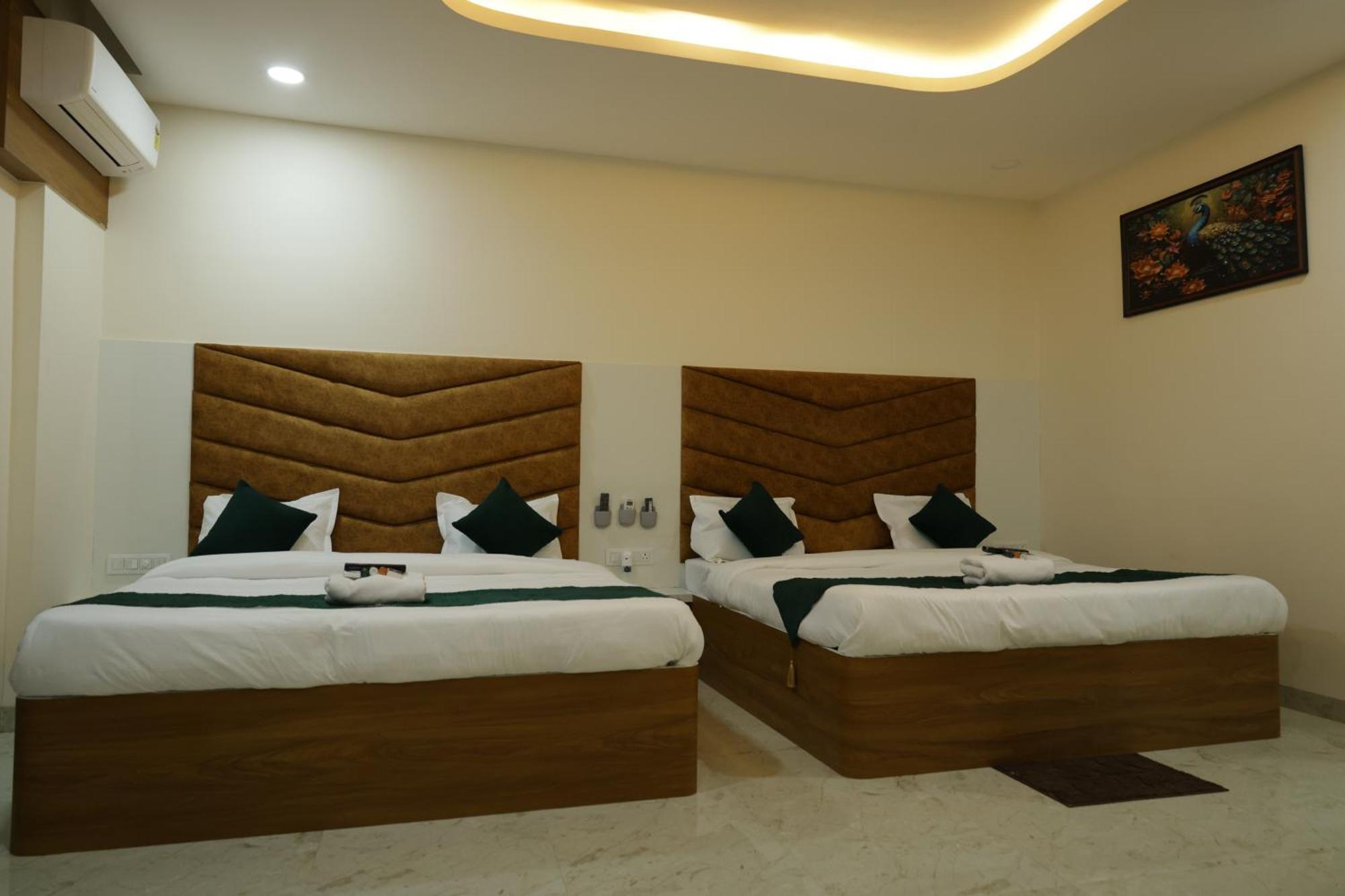Hotel The Prime Land Hoshangabad Exterior photo